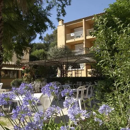 Hotel Le Petit Nice